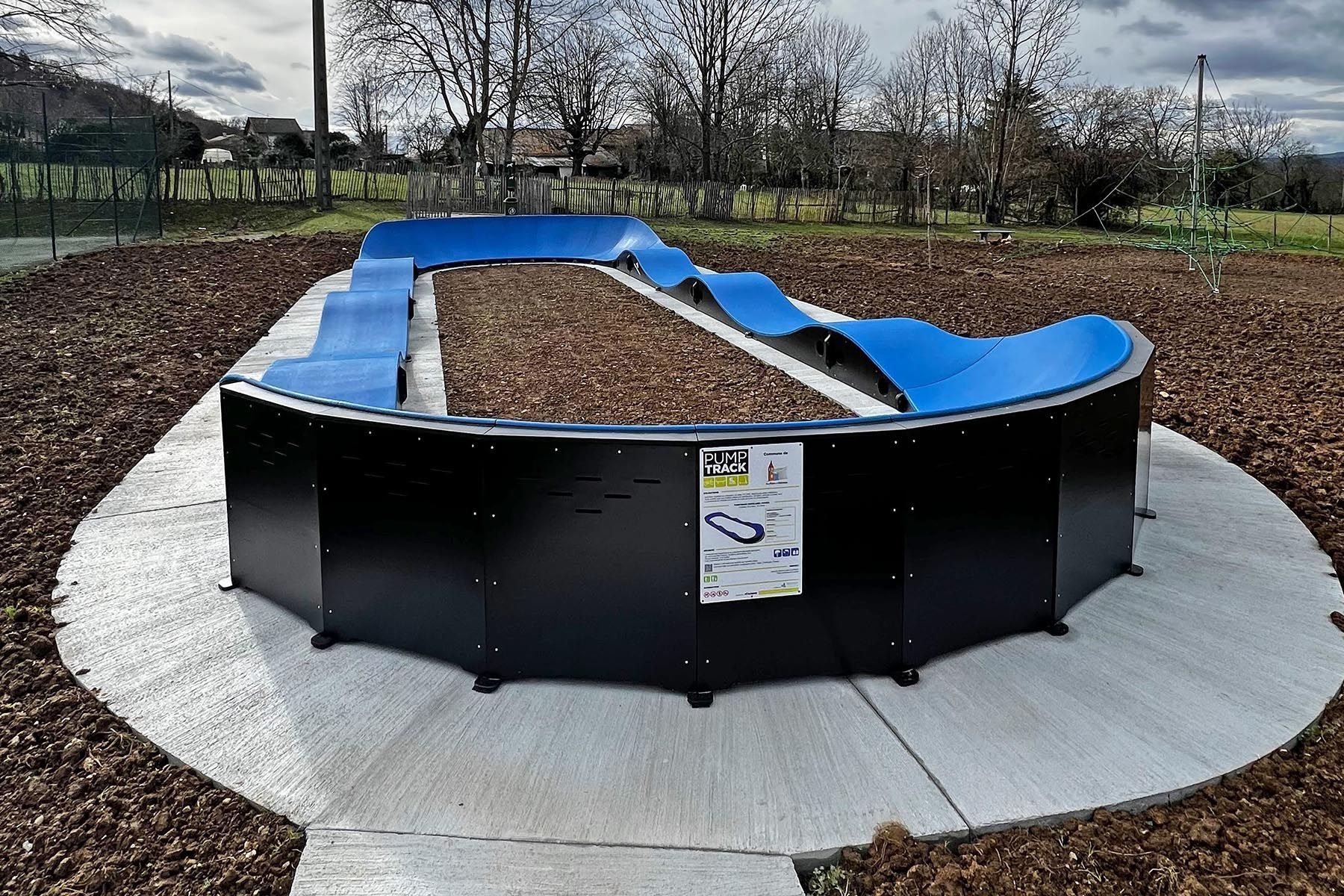 Pumptrack - St Pierre de Cherennes (Franța) – foto 2
