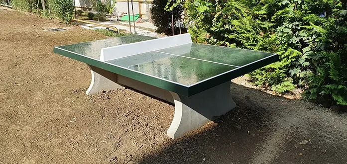 Masă de tenis din beton